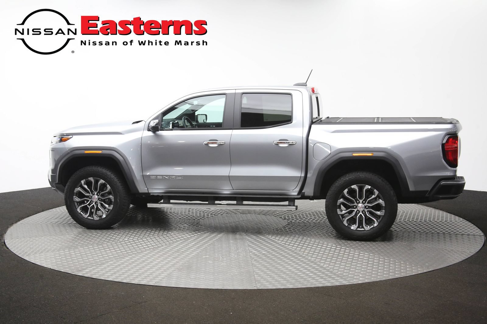 Used 2024 GMC Canyon Denali AWD/4WD image 62