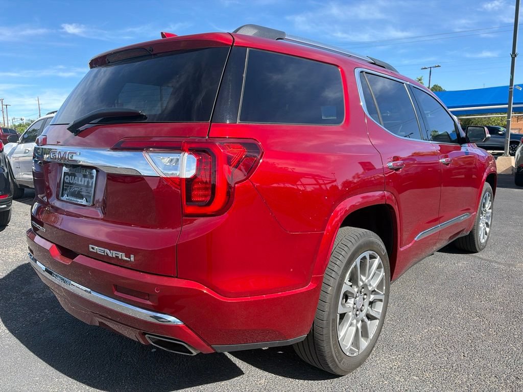Used 2023 GMC Acadia Denali w/ Denali Ultimate Package FWD image 6