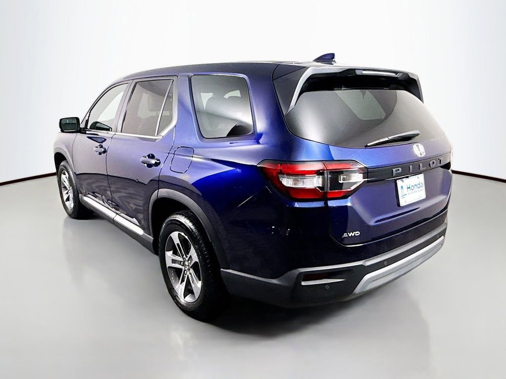 Certified 2025 Honda Pilot EX-L image 5