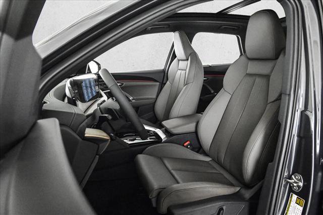 New 2025 Audi Q5 Premium Plus image 17