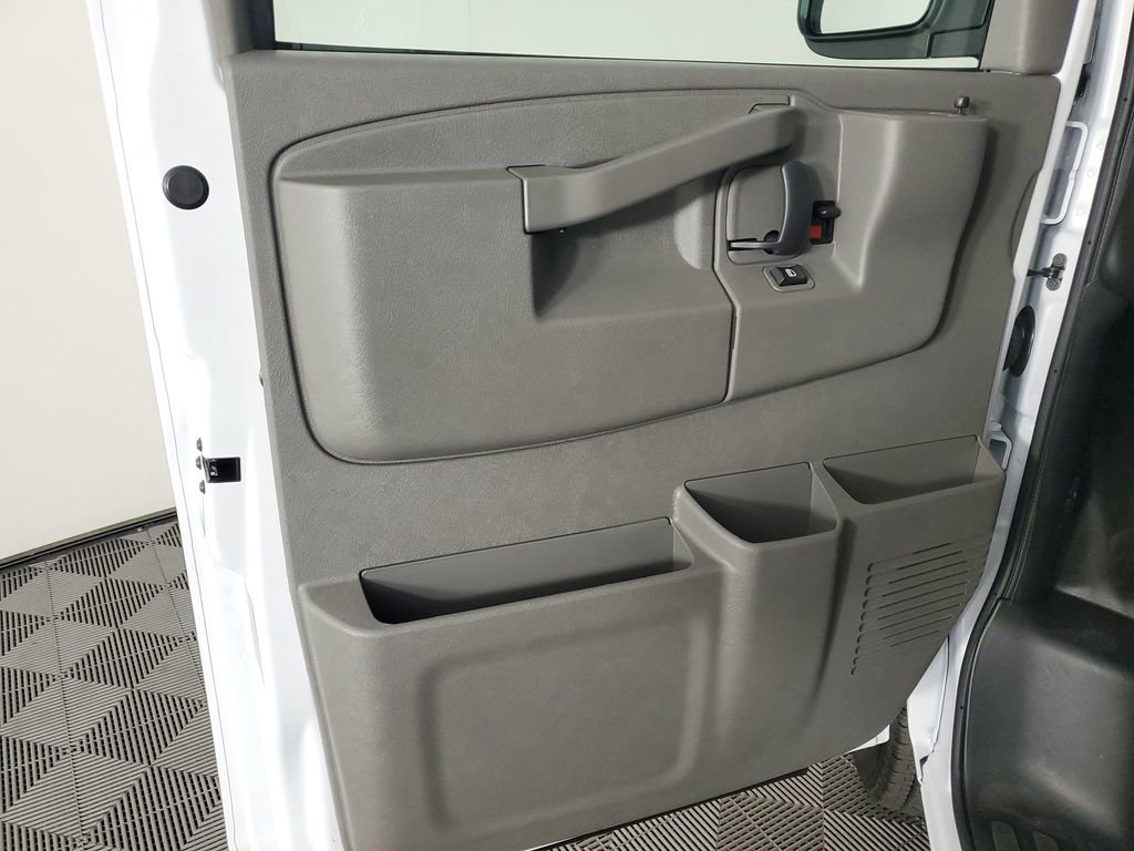 New 2025 Chevrolet Express 2500 Extended w/ Driver Convenience Package image 26