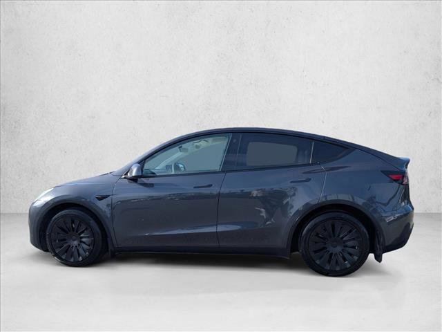 Used 2021 Tesla Model Y Long Range image 9