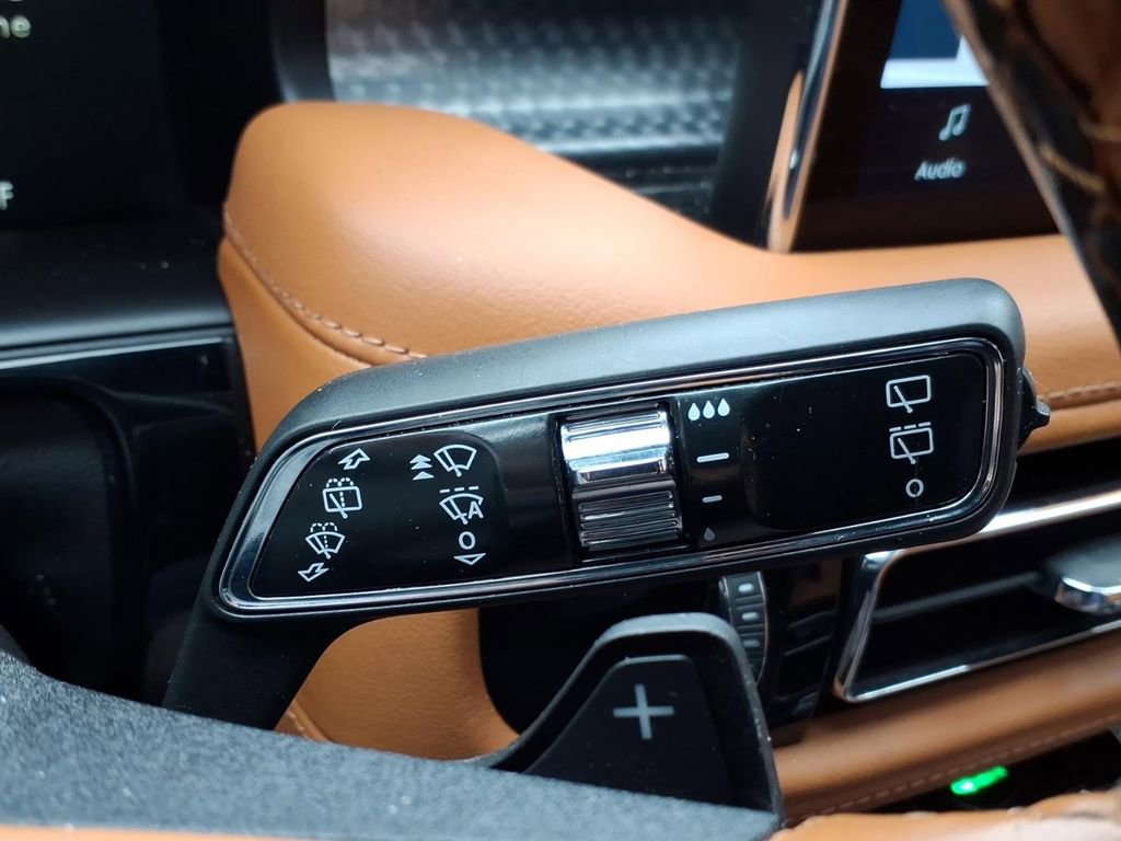 Used 2022 Lincoln Nautilus Black Label AWD/4WD image 27