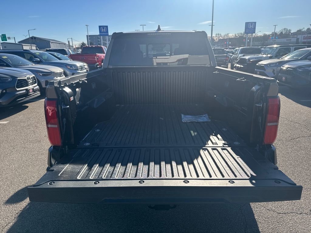 Used 2025 Toyota Tacoma TRD Pro image 7