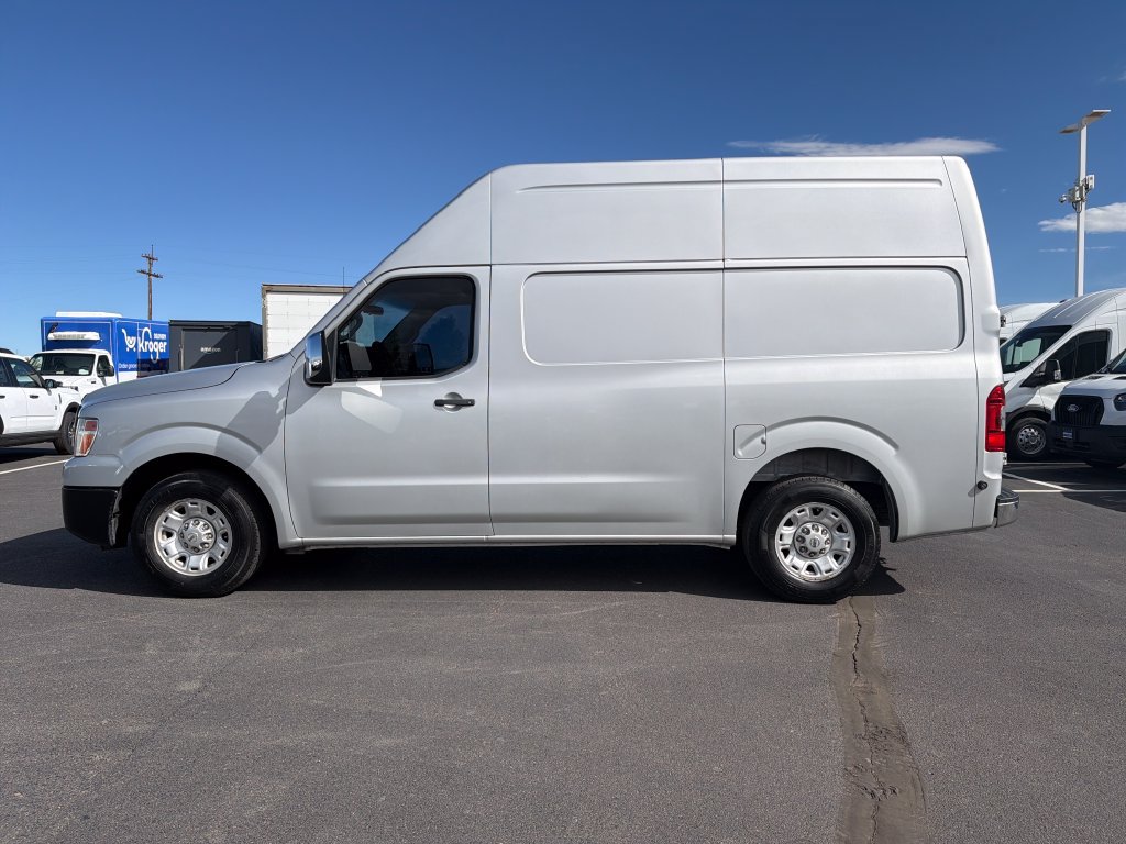 Used 2014 Nissan NV 3500 SV w/ Technology Package RWD image 6