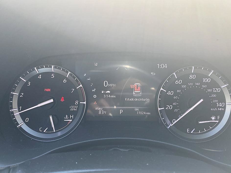 Used 2021 Toyota Highlander XSE FWD image 7