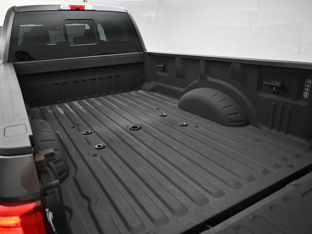 Certified 2018 Ford F350 Platinum w/ Platinum Ultimate Package image 31