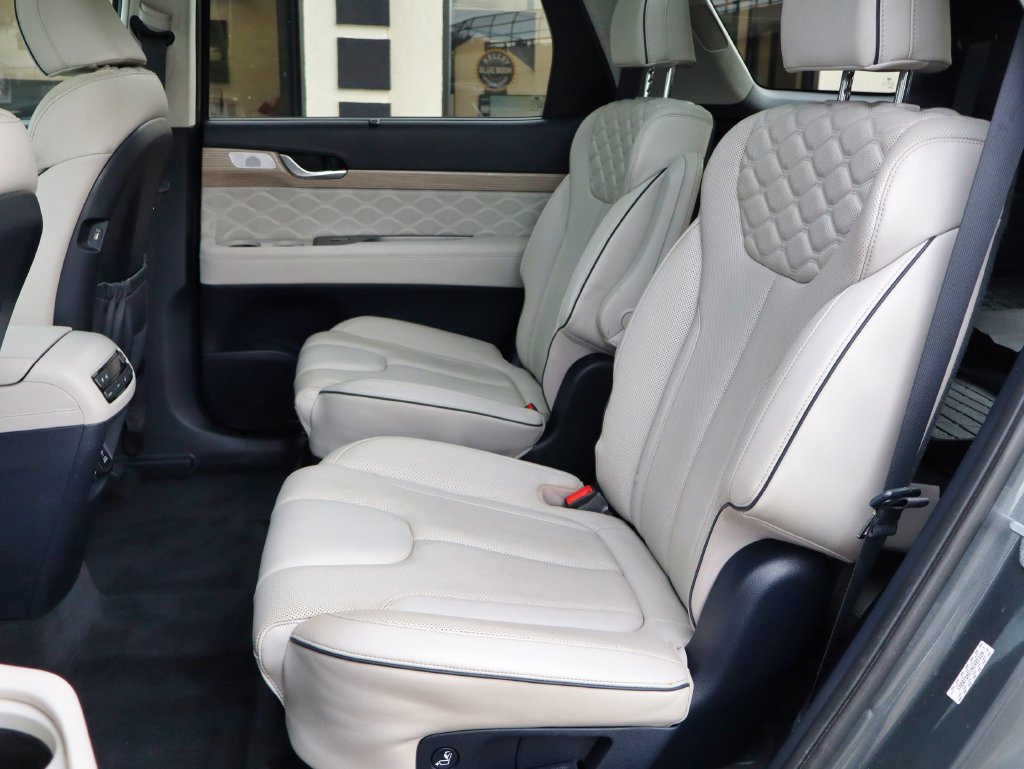 Used 2022 Hyundai Palisade Calligraphy w/ Cargo Package AWD/4WD image 44
