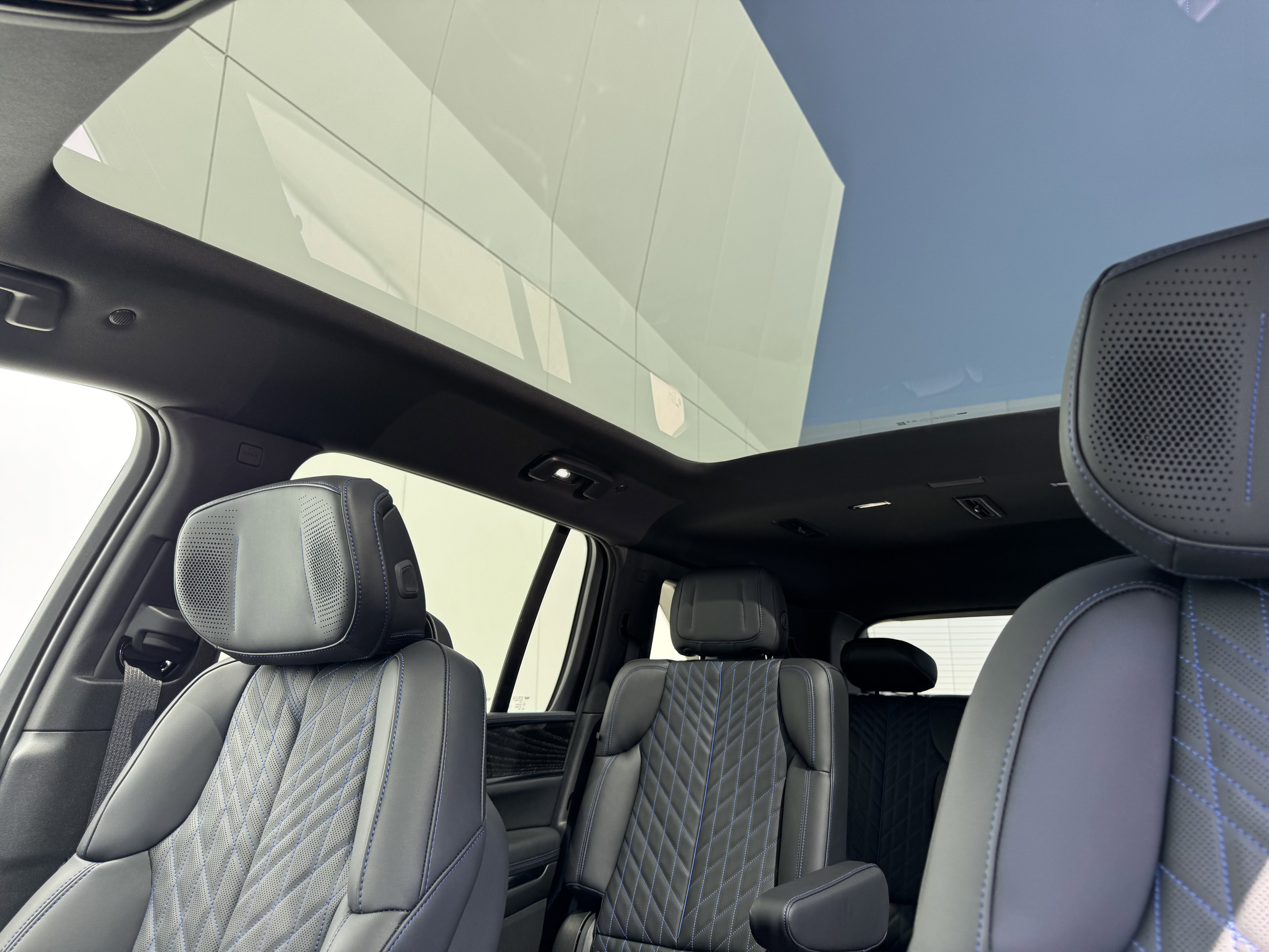 New 2025 Cadillac Escalade IQ Sport 1 w/ Smart Trailering package image 16