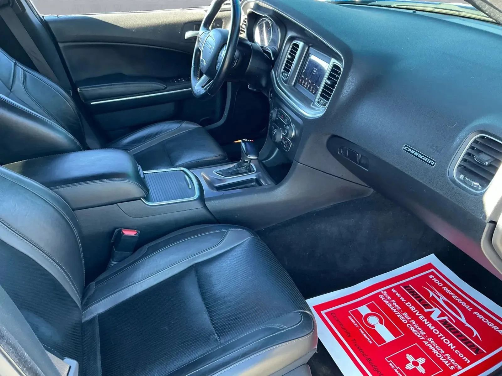 Used 2021 Dodge Charger SXT w/ Leather Interior Group image 19