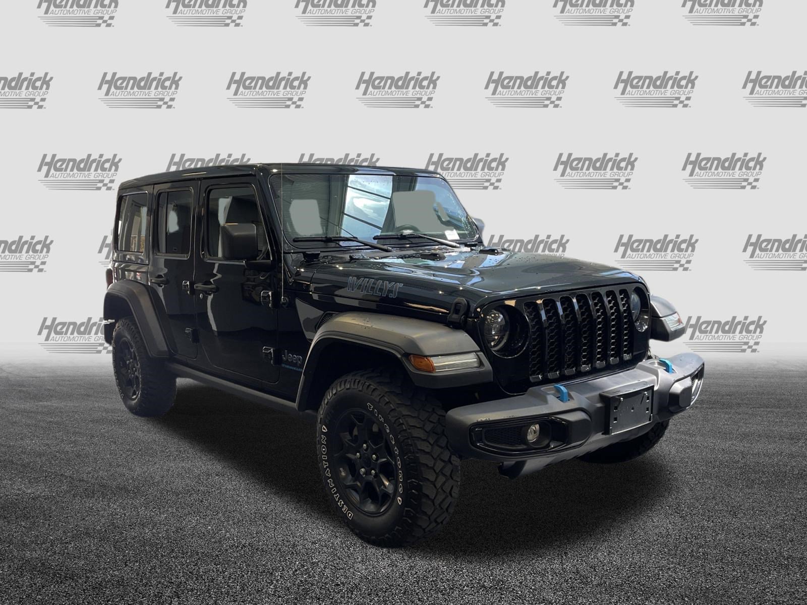Used 2023 Jeep Wrangler Unlimited w/ Sun & Screen Package video 2