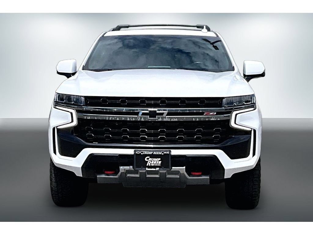 Used 2022 Chevrolet Tahoe Z71 w/ Luxury Package AWD/4WD image 2