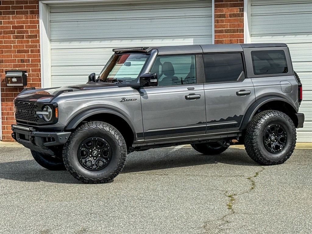 Used 2021 Ford Bronco Wildtrak image 7