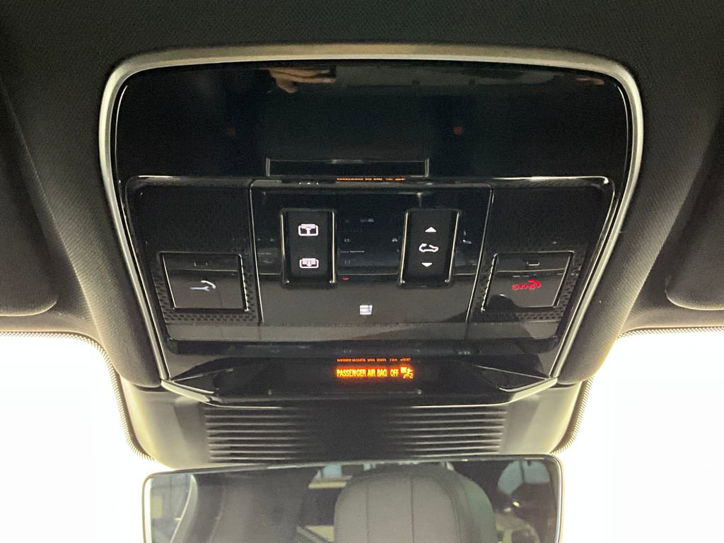 Certified 2023 Land Rover Range Rover SE AWD/4WD image 13