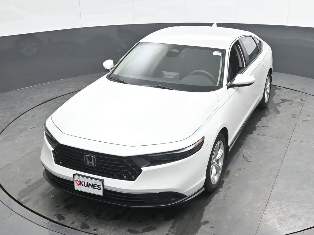 Used 2024 Honda Accord LX image 35