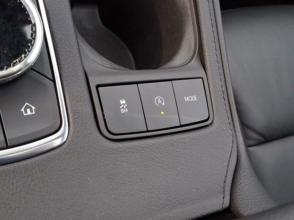 Used 2024 Cadillac XT4 Premium Luxury w/ Cold Weather Package AWD/4WD image 21
