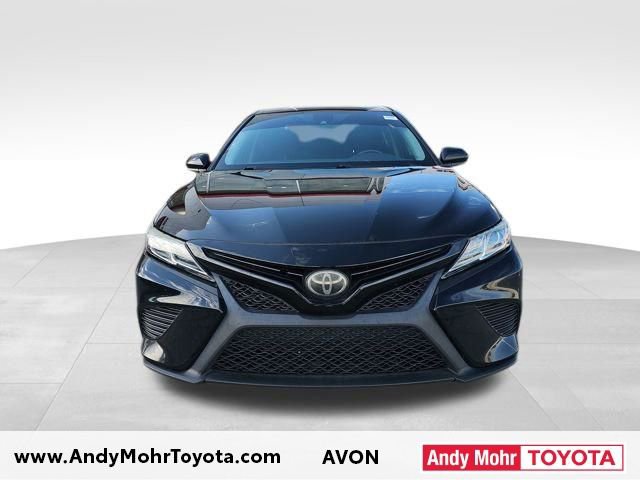 Used 2019 Toyota Camry SE image 3