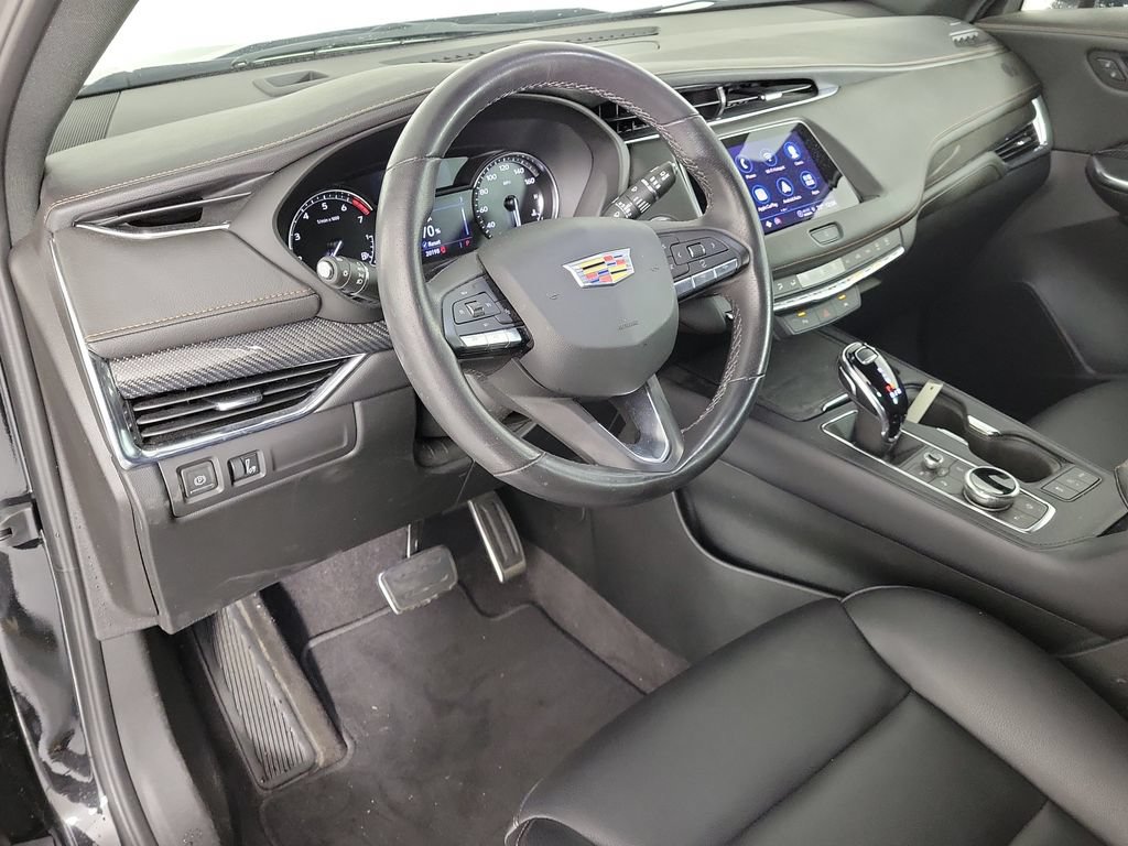 Used 2023 Cadillac XT4 Sport FWD image 18