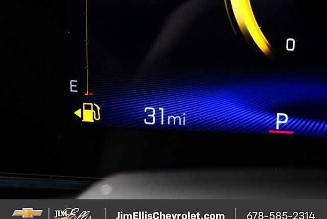 New 2026 Chevrolet Trax RS w/ Sunroof Package FWD image 11