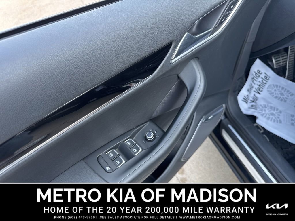 Used 2018 Audi Q3 quattro image 11