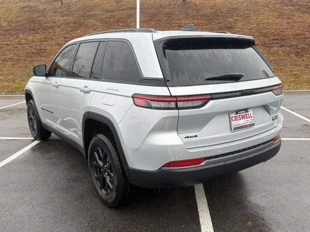 New 2026 Jeep Grand Cherokee Altitude AWD/4WD image 5