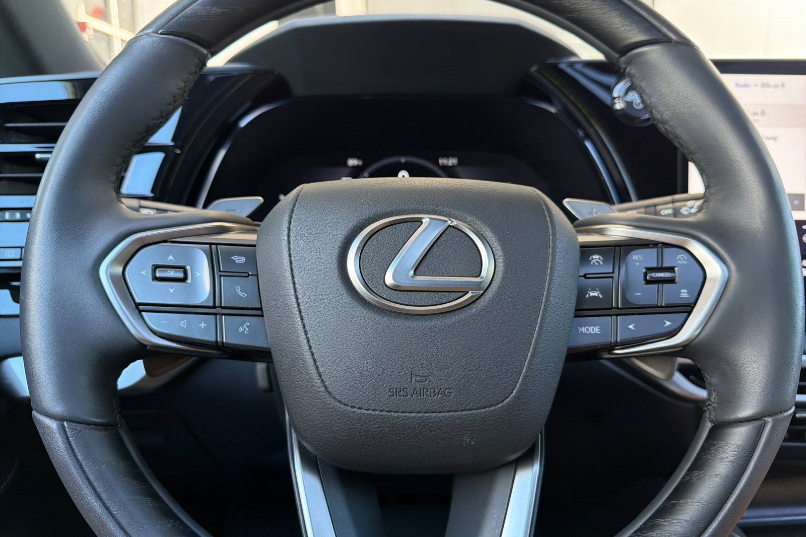Certified 2025 Lexus RX 350h w/ Convenience Package AWD/4WD image 29