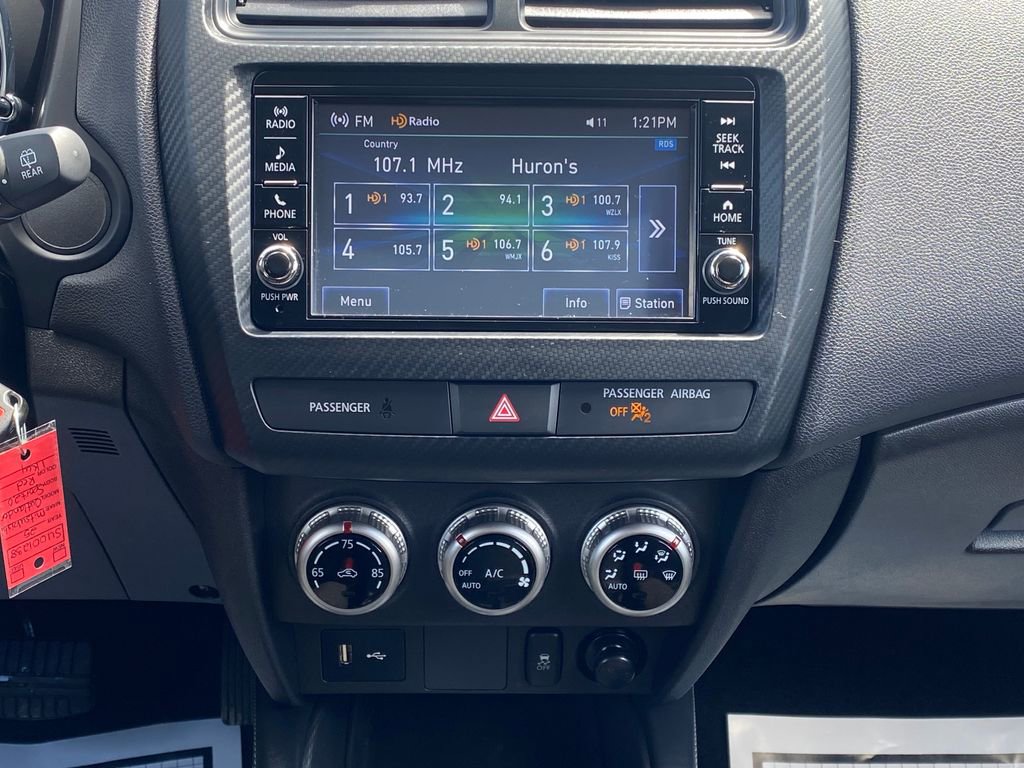 Used 2025 Mitsubishi Outlander Sport ES image 21