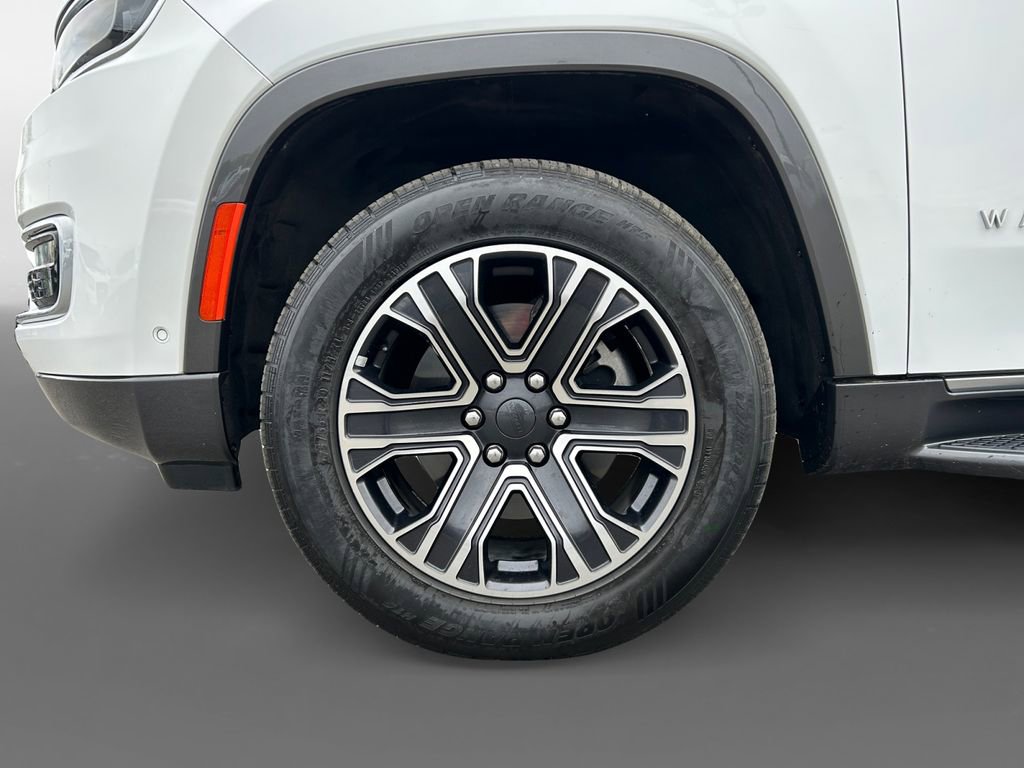 Used 2022 Jeep Wagoneer Series III w/ Convenience Group I image 16