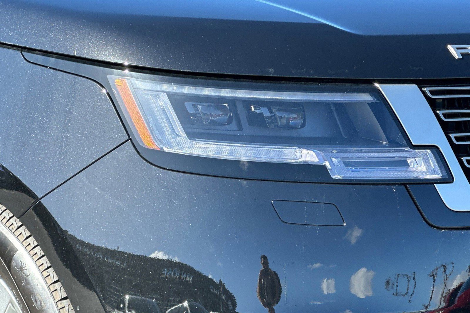 New 2026 Land Rover Range Rover SE AWD/4WD image 9