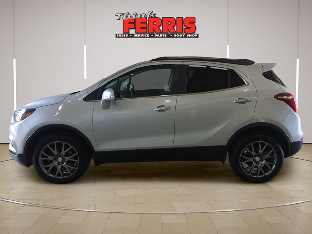 Used 2019 Buick Encore Sport Touring AWD/4WD image 2