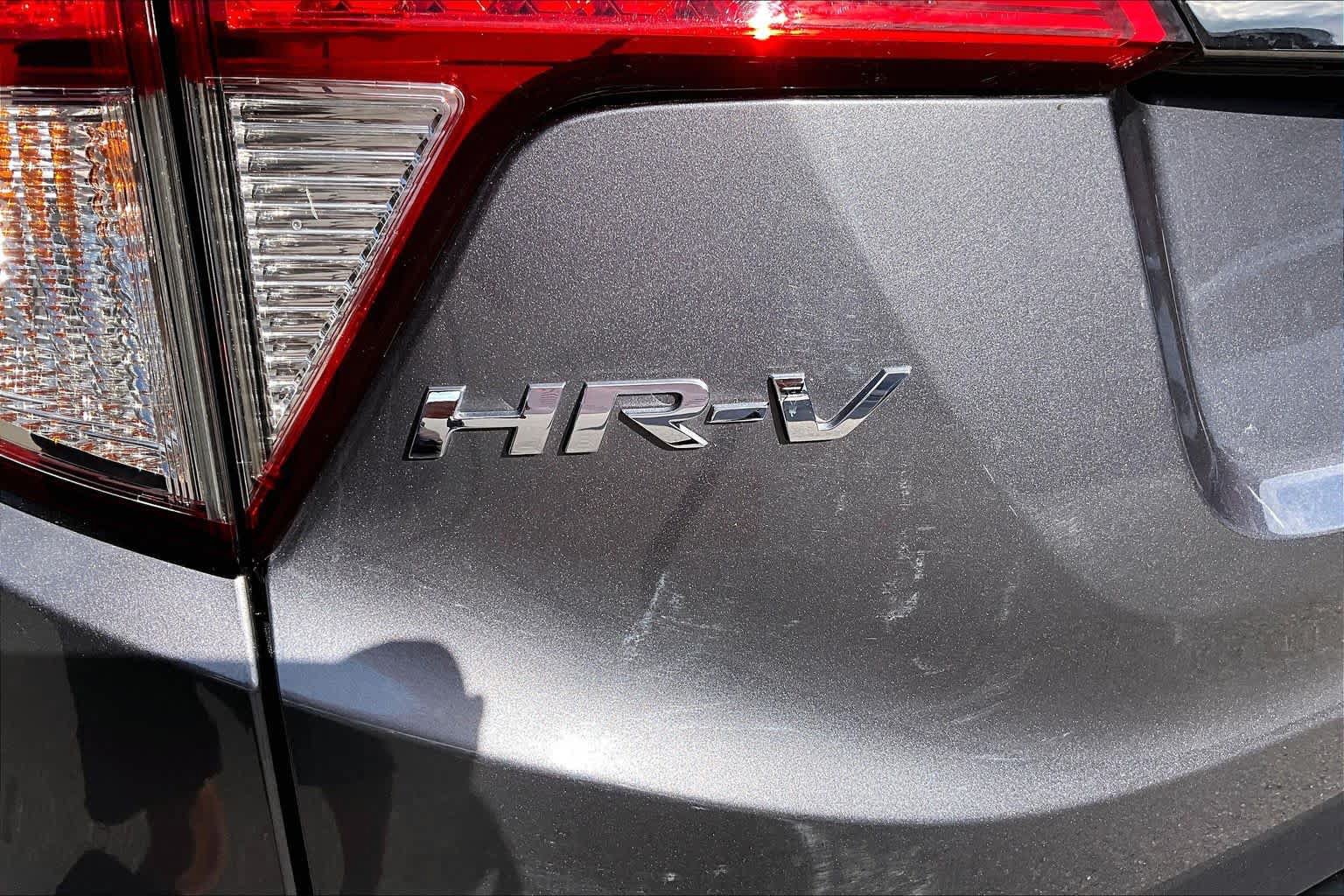 Used 2022 Honda HR-V EX image 32