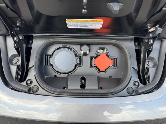 Used 2024 Nissan Leaf S FWD image 22