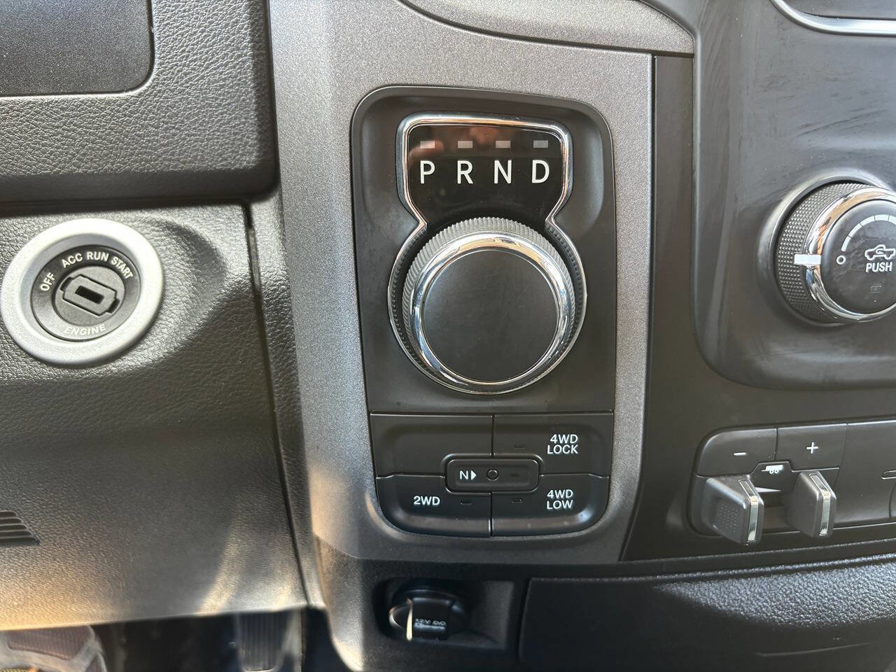 Used 2015 RAM 1500 Express image 40