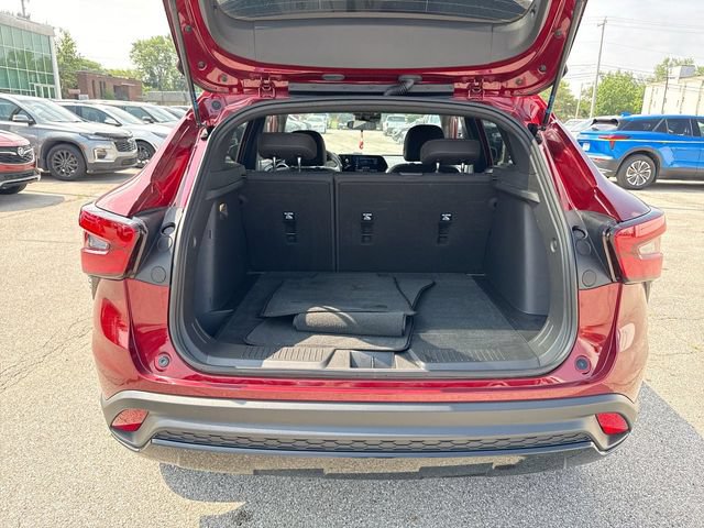 Used 2024 Chevrolet Trax RS w/ Driver Confidence Package FWD image 24