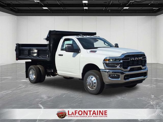New 2026 RAM 3500 Tradesman w/ Chrome Appearance Group AWD/4WD image 9