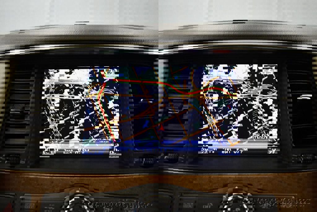 Used 2011 INFINITI QX56 4WD w/ Theater Pkg image 41