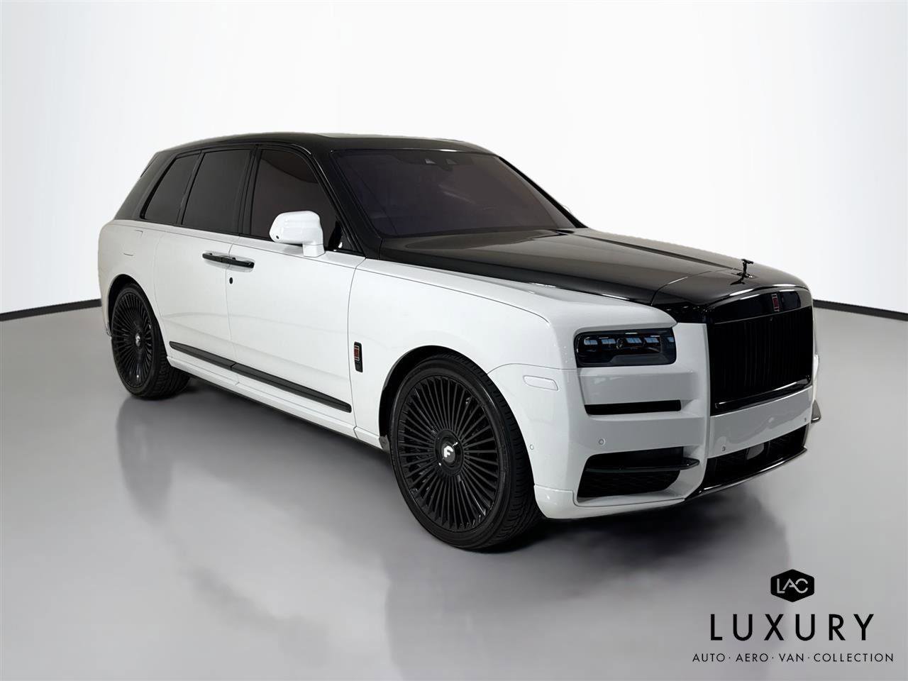Used 2021 Rolls-Royce Cullinan AWD/4WD image 3