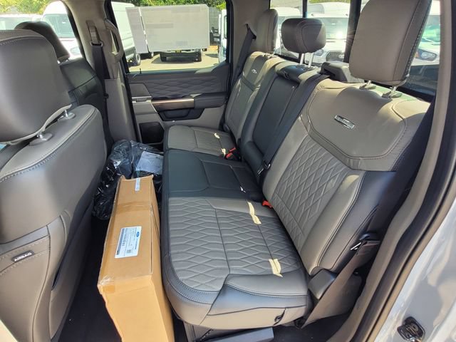 New 2026 Ford F450 Platinum w/ Platinum Plus Package AWD/4WD image 6