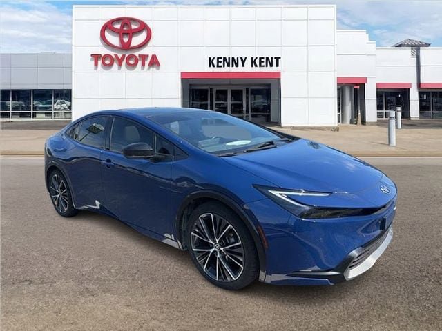 Used 2023 Toyota Prius Limited w/ Limited Premium Package FWD video 1