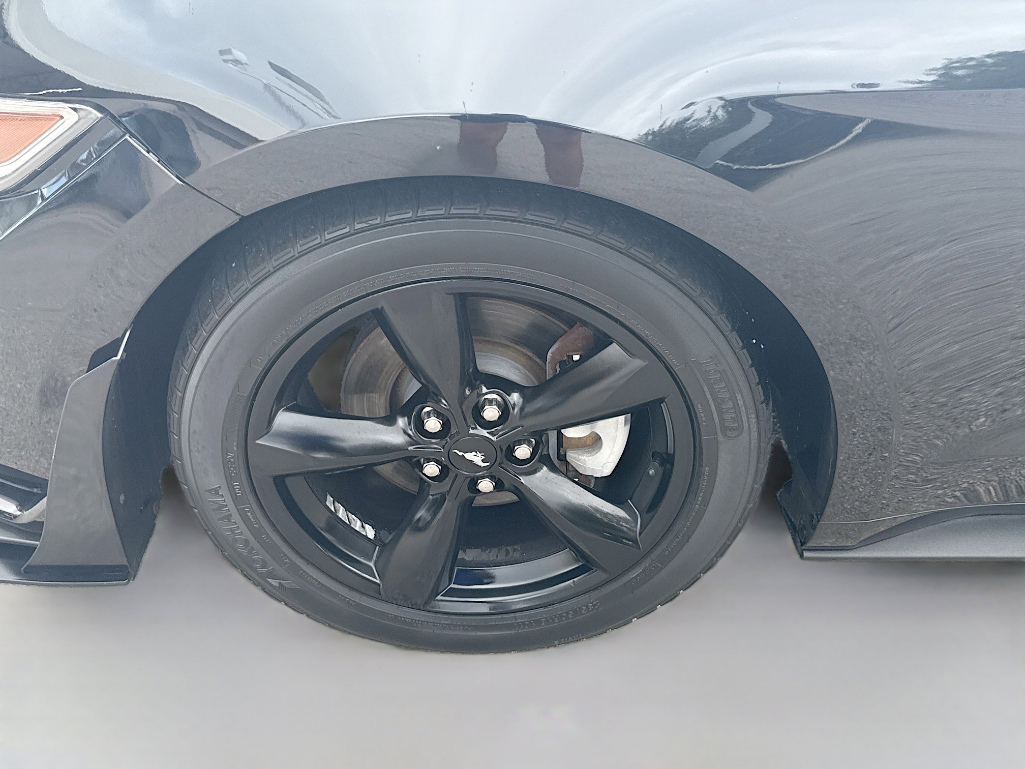 Used 2017 Ford Mustang EcoBoost image 33