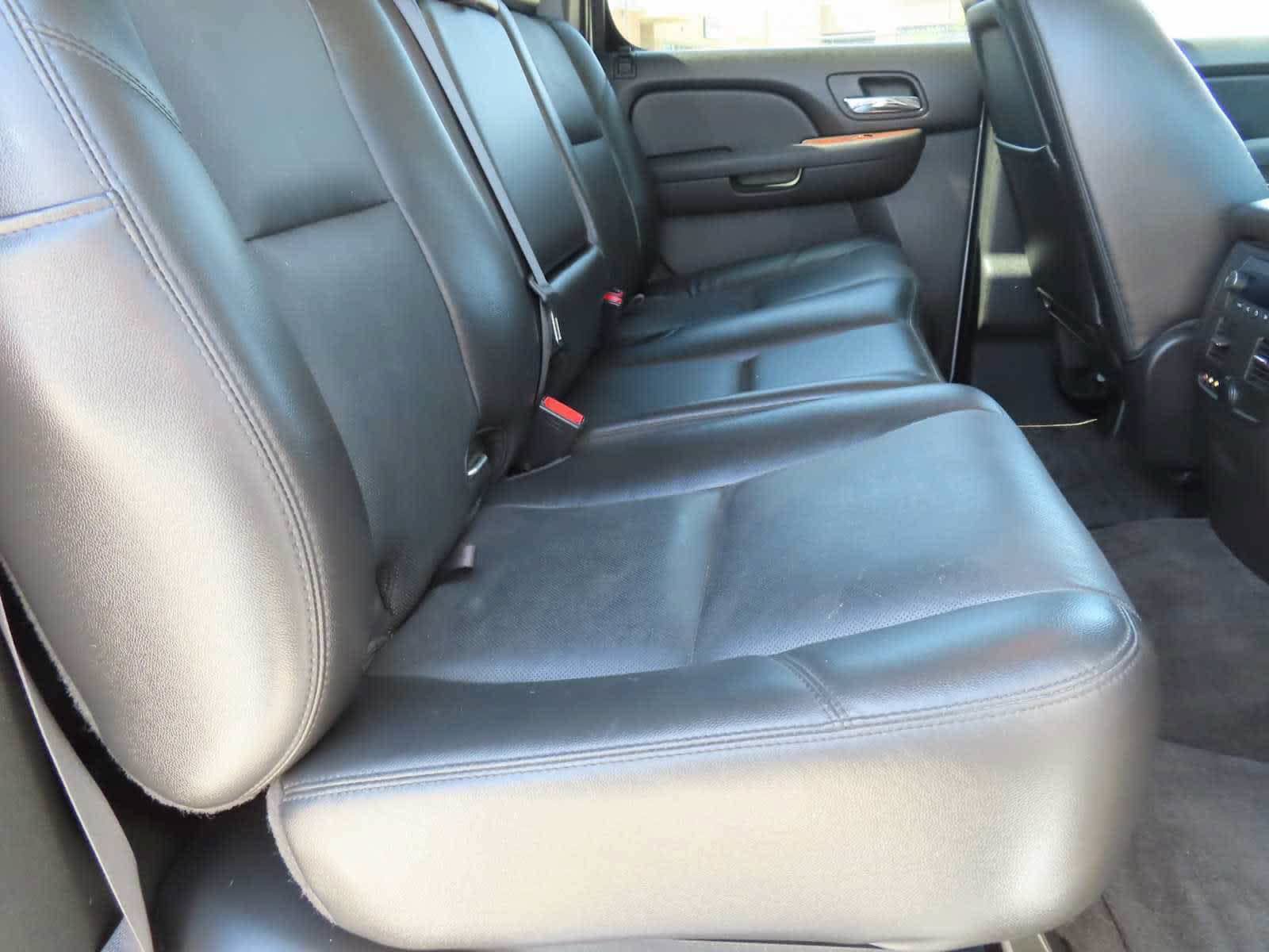 Used 2012 Chevrolet Avalanche LTZ AWD/4WD image 14