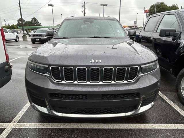 Used 2023 Jeep Grand Cherokee L Laredo w/ Luxury Tech Group I AWD/4WD image 10