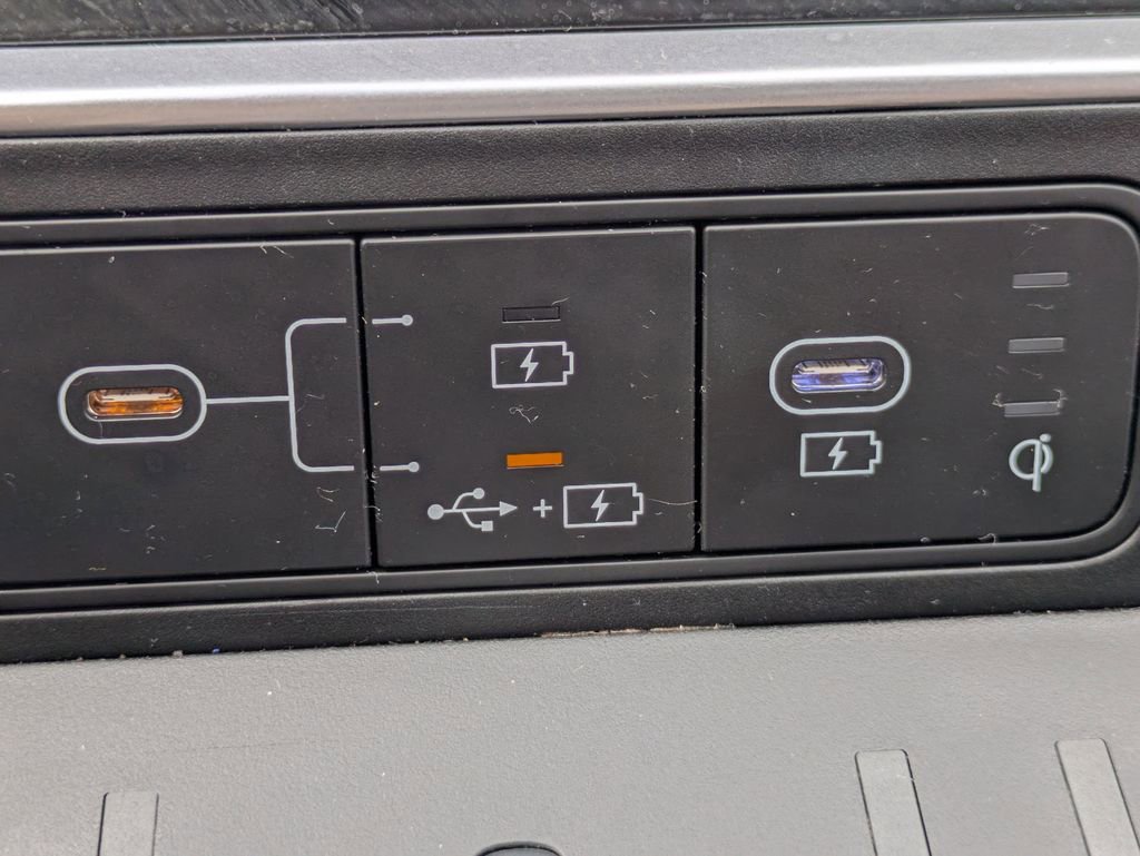 Used 2024 Hyundai Santa Fe SEL image 26