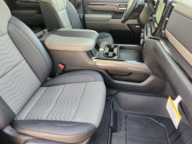 New 2026 Chevrolet Silverado 2500 ZR2 AWD/4WD image 19
