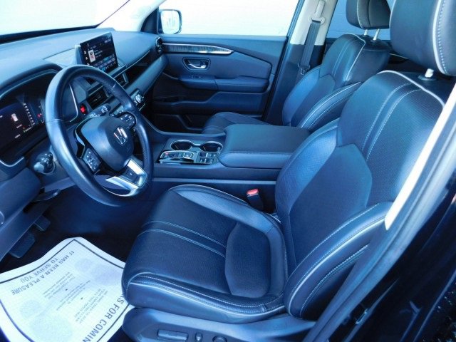 Used 2023 Honda Pilot Elite image 13