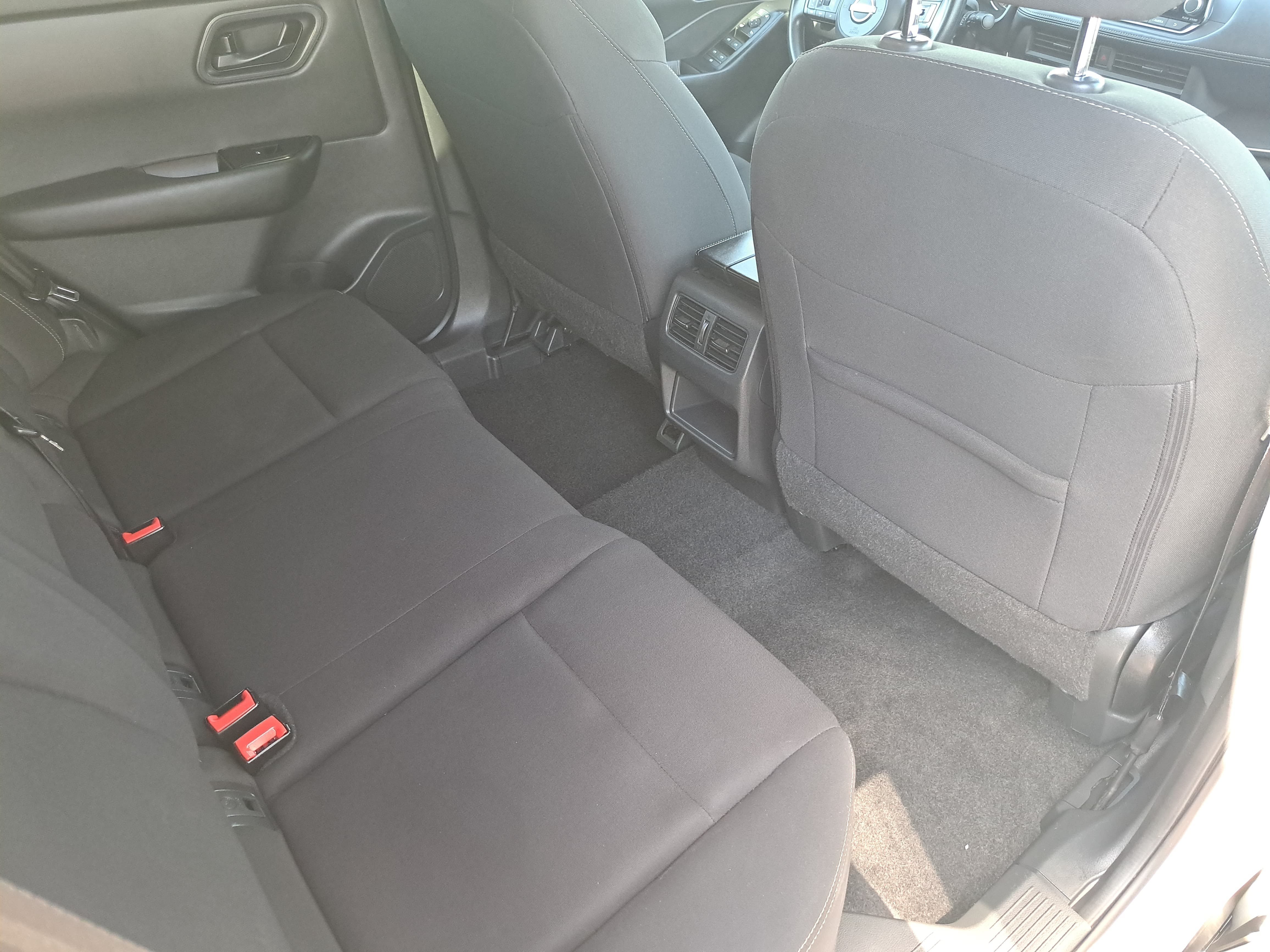 Certified 2024 Nissan Rogue S AWD/4WD image 11