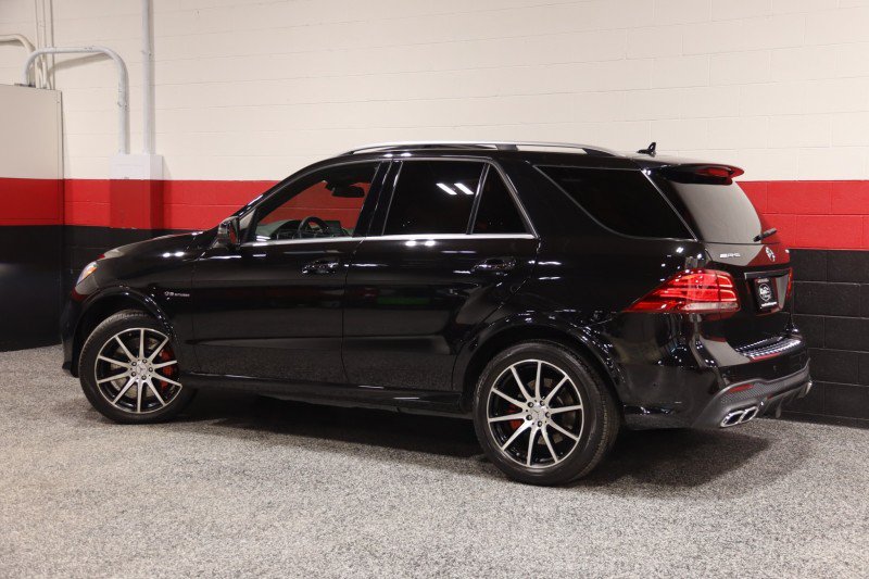 Used 2017 Mercedes-Benz GLE 63 AMG 4MATIC image 27