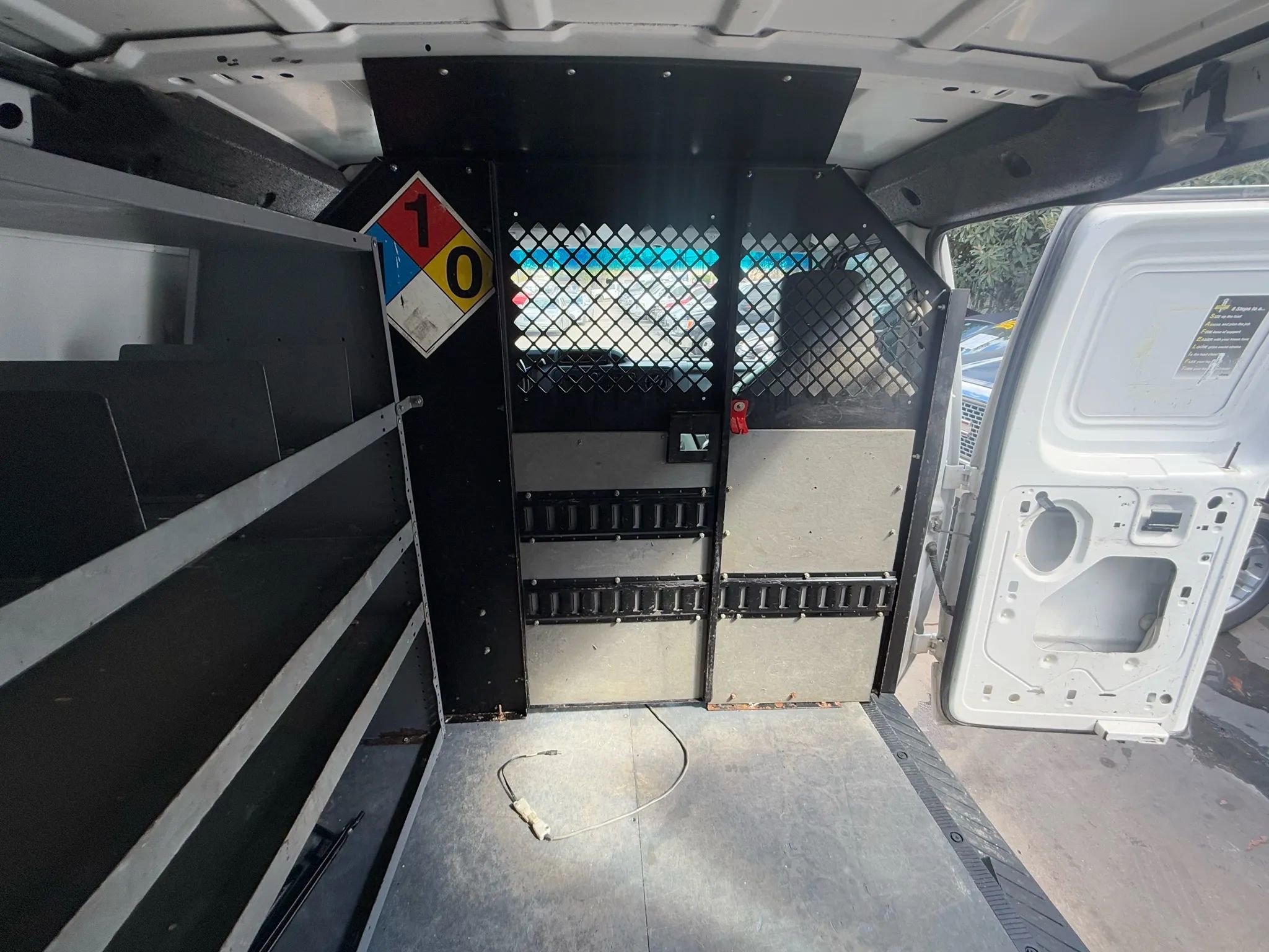 Used 2011 Ford E-250 and Econoline 250 Extended w/ PWR Group image 22