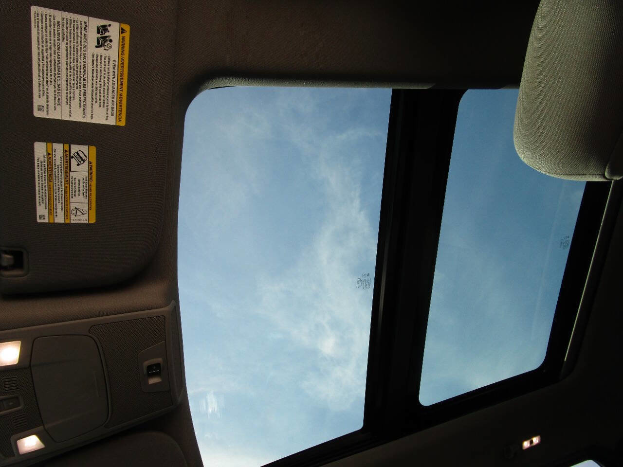 Used 2017 Ford F150 XLT w/ Equipment Group 302A Luxury image 10