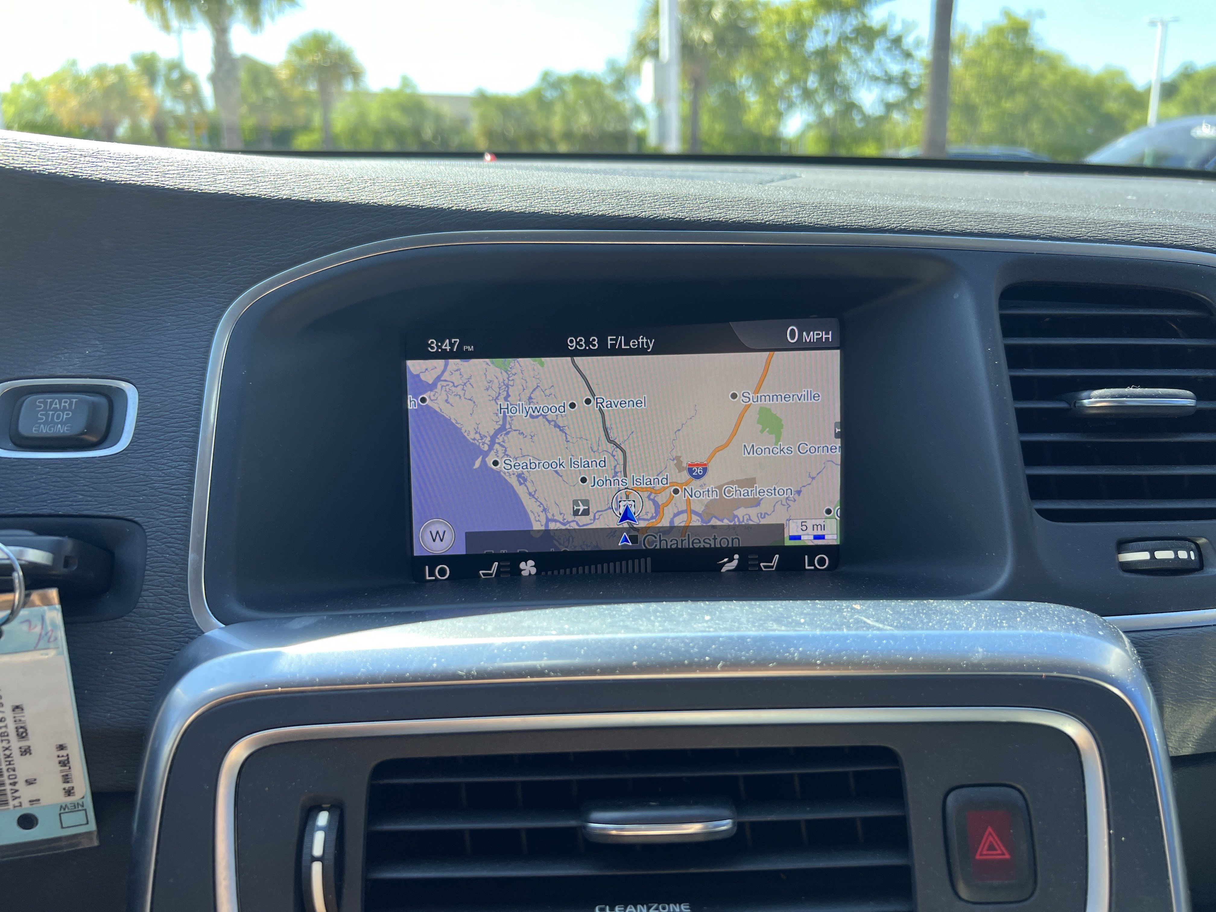 Used 2018 Volvo S60 T5 Inscription image 24